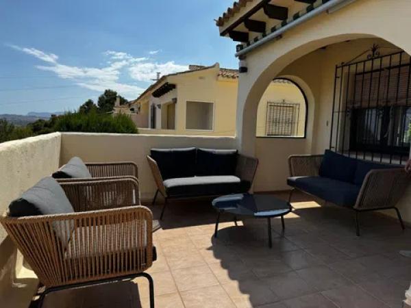 Piso en calle Castillo de Santa Bárbara, 33