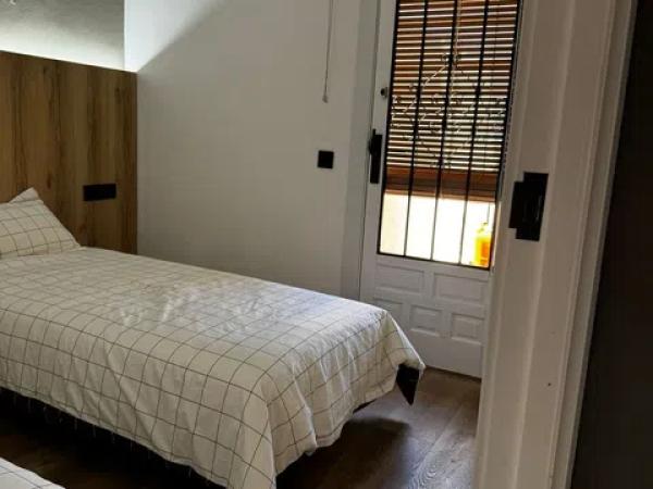 Piso en calle Castillo de Santa Bárbara, 33