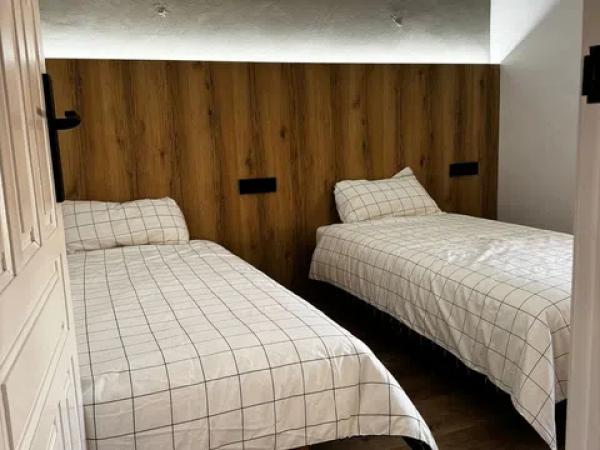 Piso en calle Castillo de Santa Bárbara, 33