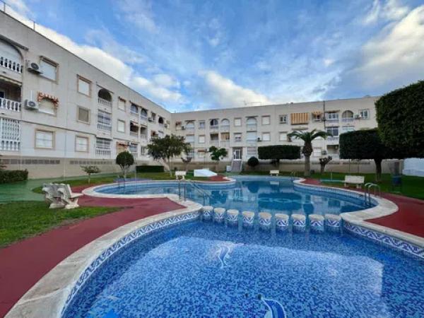 Piso en calle Santomera, 29