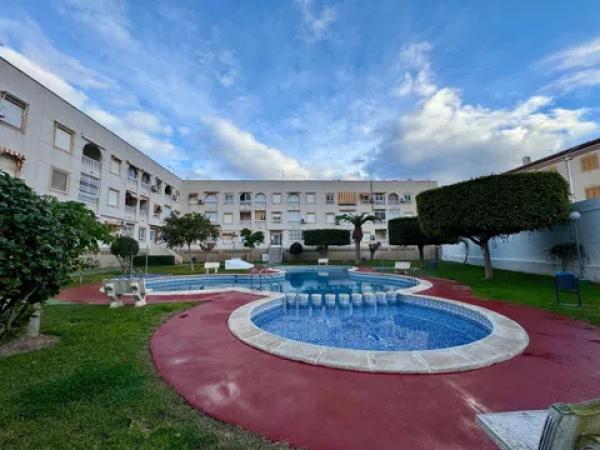 Piso en calle Santomera, 29