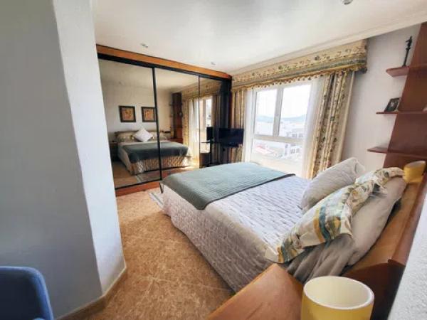 Piso en avenida Teodomiro, 23