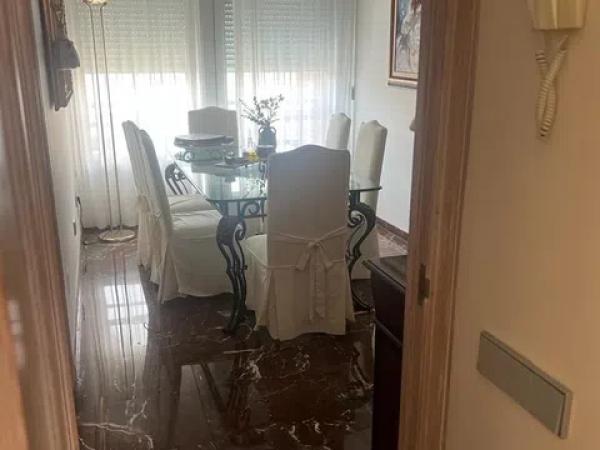 Piso en calle del Esperanto, 12