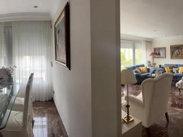 Piso en calle del Esperanto, 12