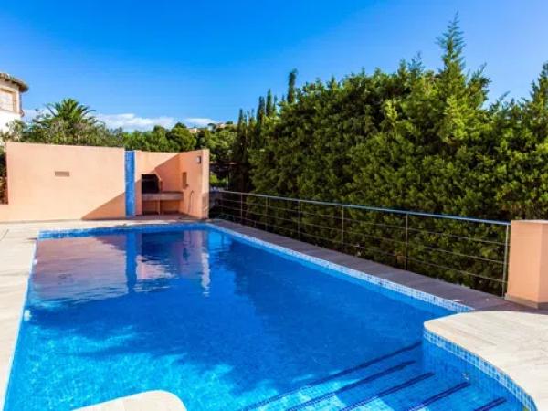 Casa independiente en avenida Baladrar-Baladrar