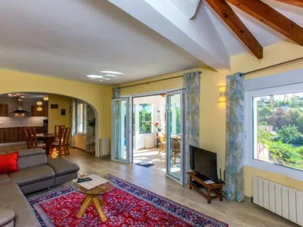 Casa independiente en avenida Baladrar-Baladrar