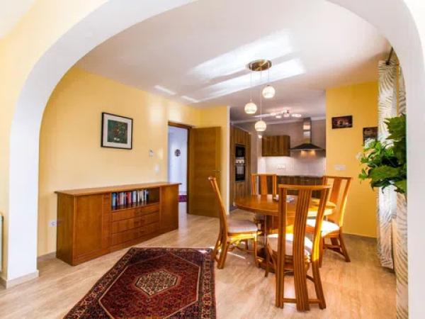 Casa independiente en avenida Baladrar-Baladrar