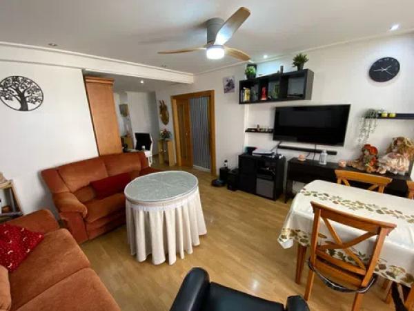 Piso en calle Quinto Albio Horacio, 6