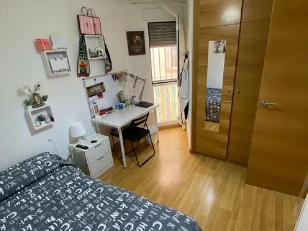 Piso en calle Quinto Albio Horacio, 6