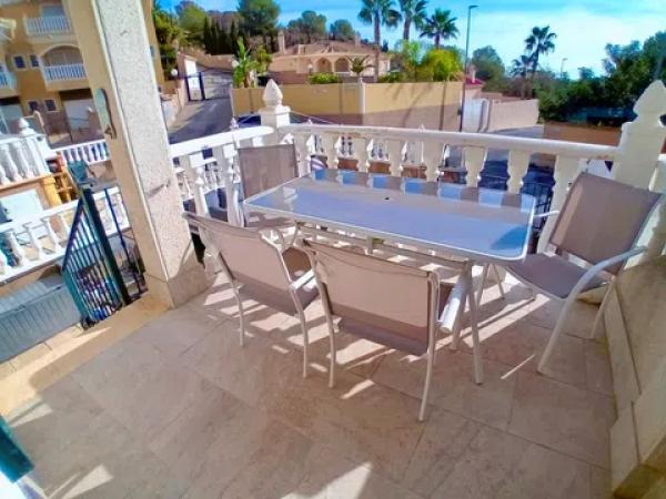 Piso en calle Camilo José Cela, 1