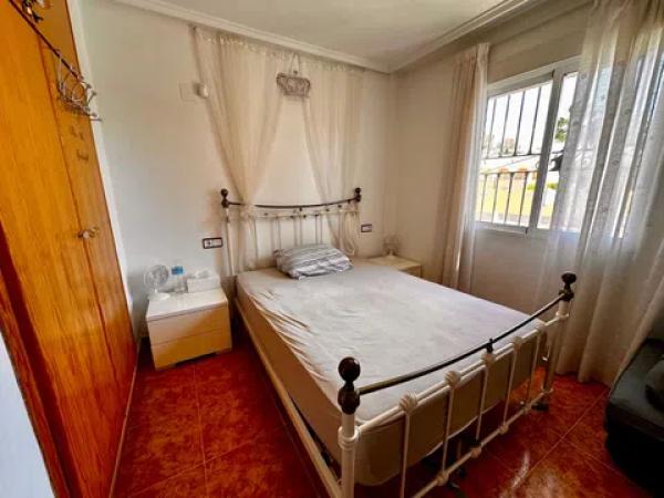 Piso en calle Camilo José Cela, 1