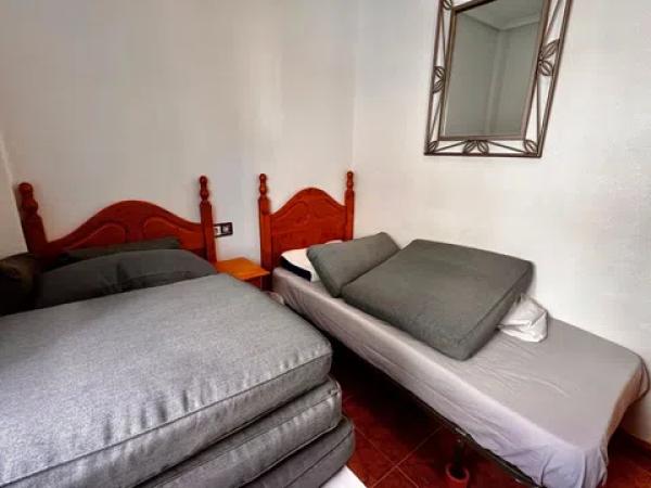 Piso en calle Camilo José Cela, 1