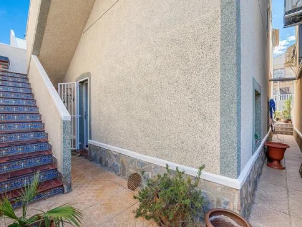 Chalet en San Miguel de Salinas