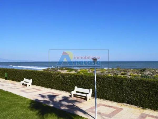 Piso en calle Llac Maracaibo, 236