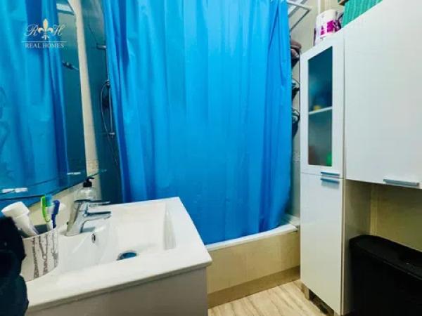 Piso en calle Presidente Adolfo Suárez