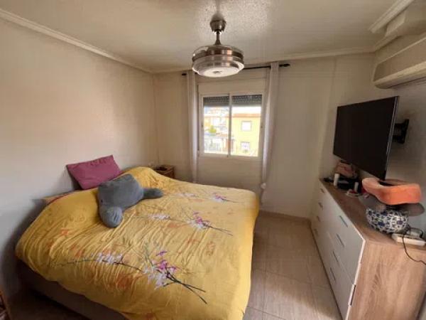 Chalet adosado en calle Montalbán