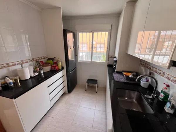 Chalet adosado en calle Montalbán