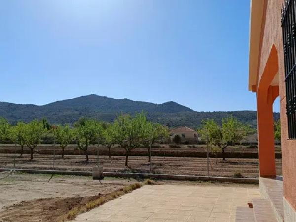 Chalet en Hondón de los Frailes