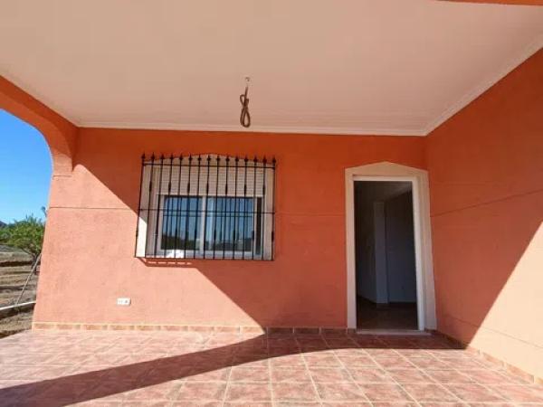 Chalet en Hondón de los Frailes