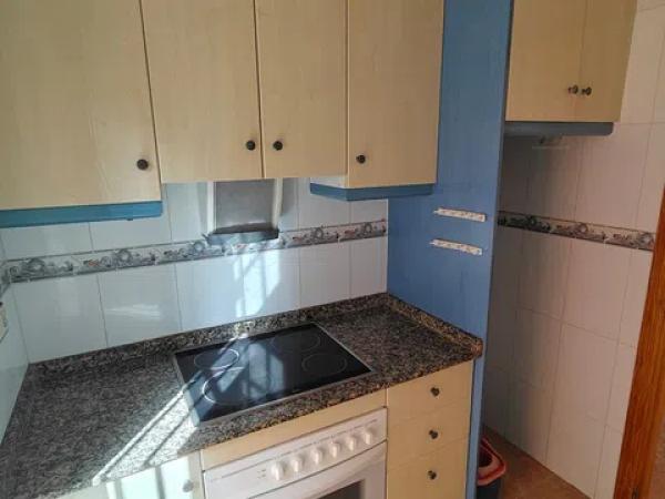 Chalet adosado en calle Amapola, 29