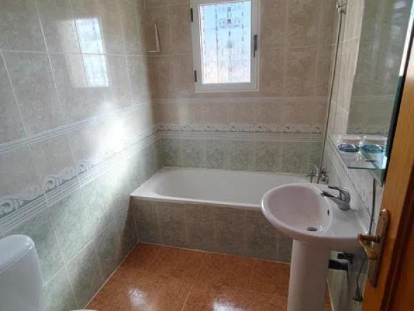 Chalet adosado en calle Amapola, 29