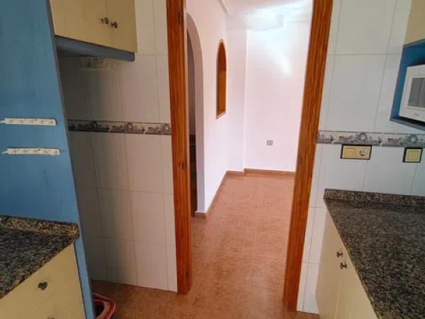 Chalet adosado en calle Amapola, 29