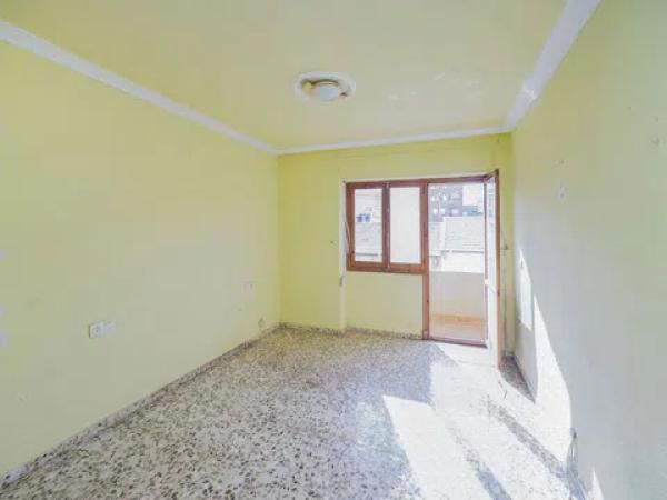 Piso en calle Mare de Déu de la Mercè