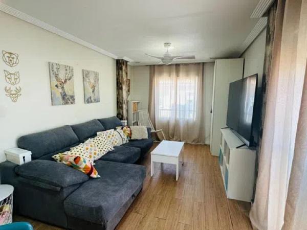 Piso en La Hoya-Daimes-El Derramador