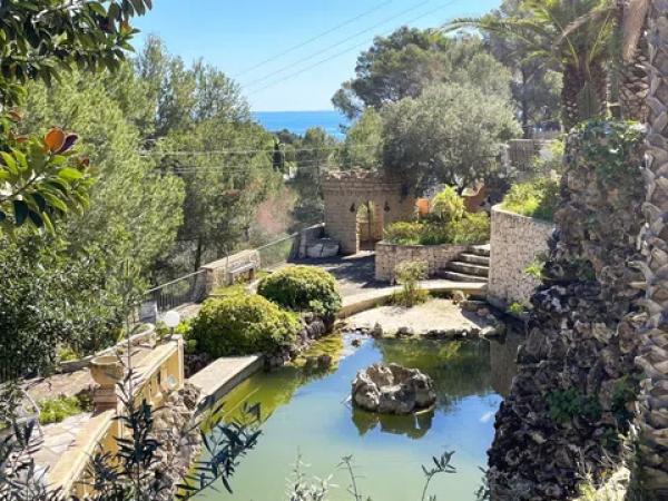 Casa independiente en calle la Ravenissa