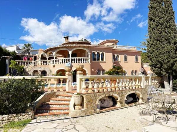 Casa independiente en calle la Ravenissa