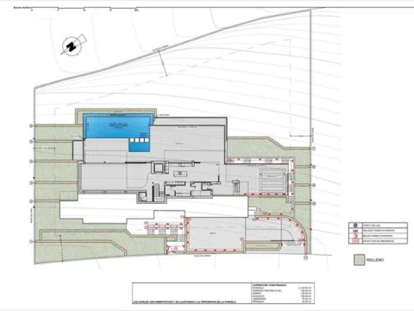 Chalet en calle Lirios