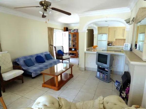 Casa independiente en calle Francia