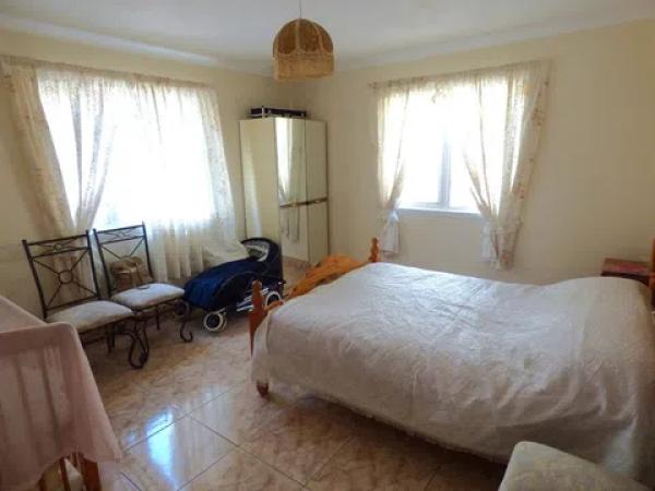 Casa independiente en calle Francia