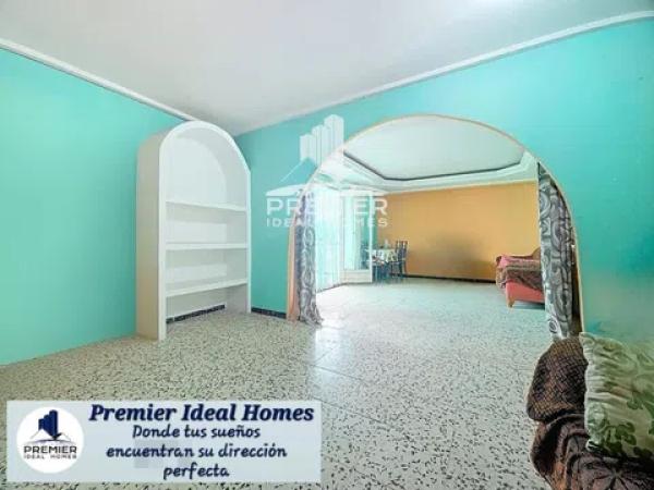 Piso en calle las Navas, 11