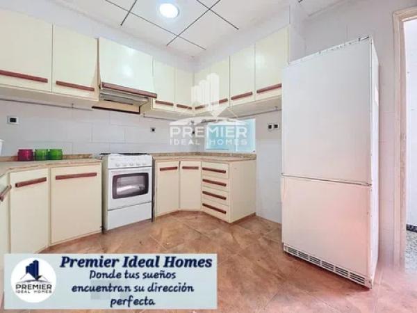 Piso en calle las Navas, 11