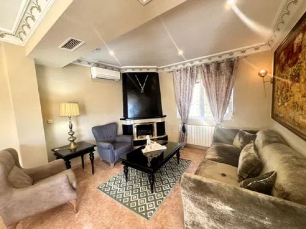 Casa independiente en calle Canónigo, 2