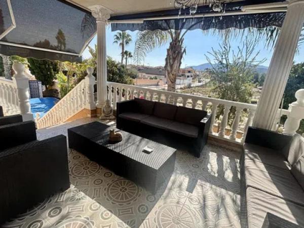 Casa independiente en calle Canónigo, 2