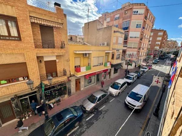 Piso en calle Gran Vía, 2