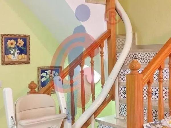 Chalet adosado en calle les Vinyes, 51