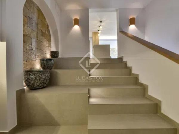 Chalet pareado en calle Serrella