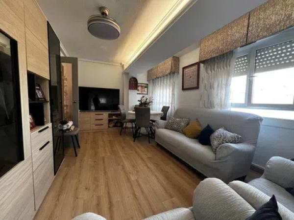 Piso en Barrio Plaza Crevillente-Juzgados