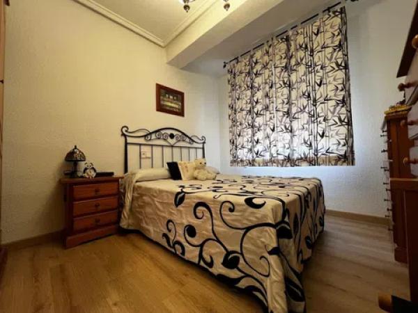 Piso en Barrio Plaza Crevillente-Juzgados