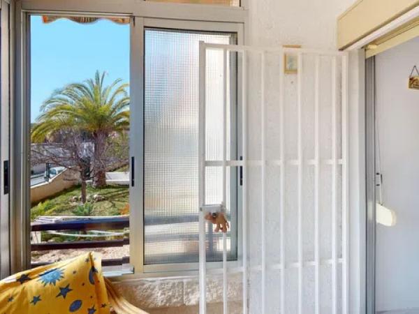 Piso en calle Poeta Salvador Sellés