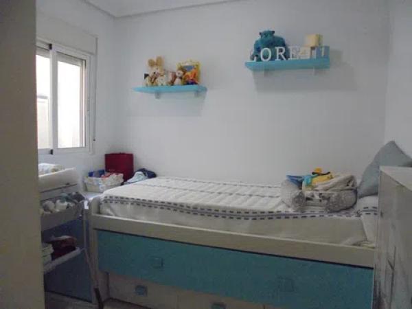 Piso en calle Canal de Riego