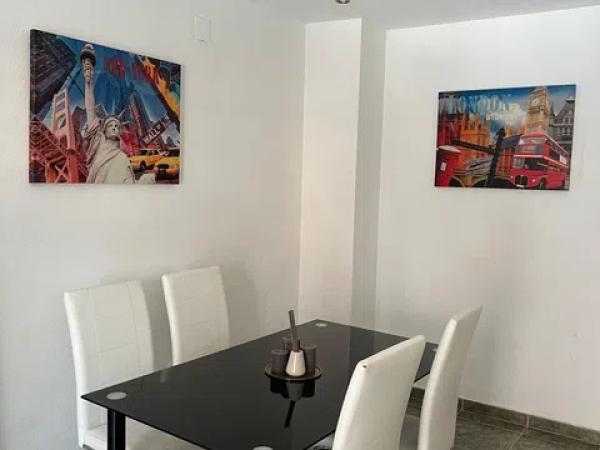 Piso en avenida Novelda, 45