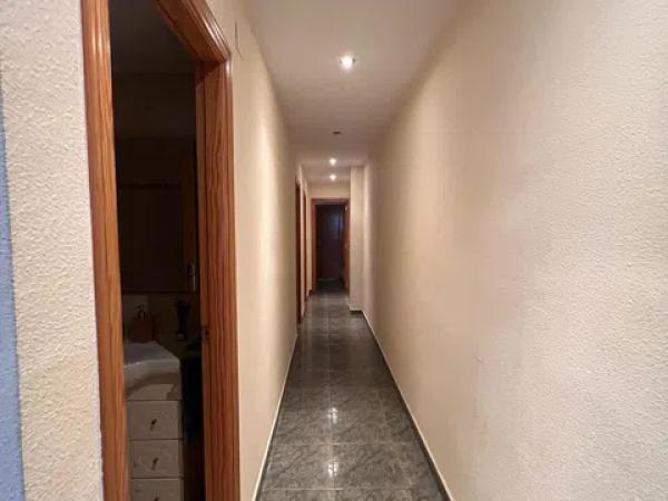 Piso en avenida Novelda, 45