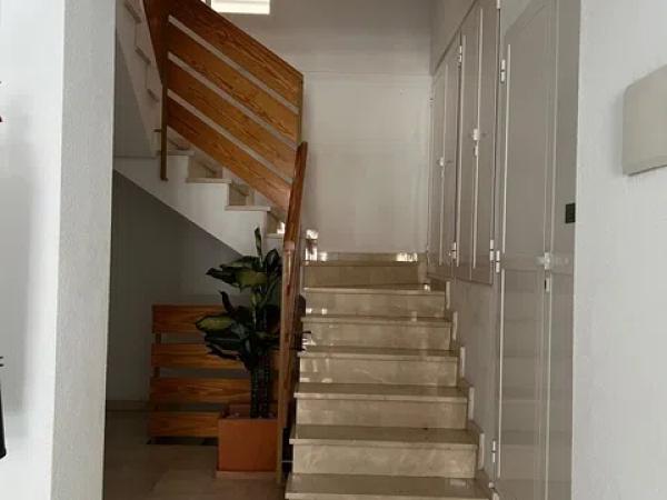 Piso en avenida Novelda, 45