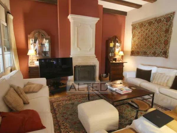 Casa independiente en Urbanización Maigmó