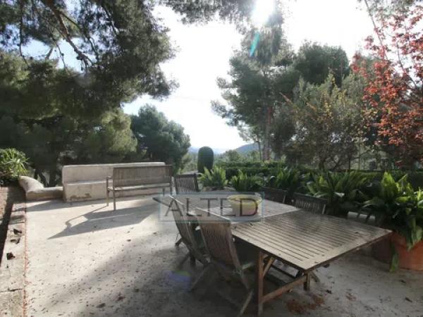 Casa independiente en Urbanización Maigmó