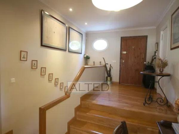 Casa independiente en Urbanización Maigmó